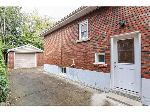 261 Vine Street, St. Catharines, ON - Outdoor With Exterior