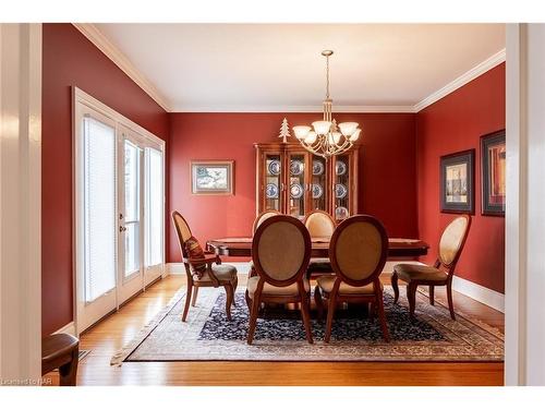 101 Tennessee Avenue, Port Colborne, ON - Indoor Photo Showing Dining Room