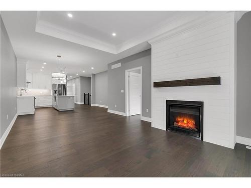 267 Lancaster Drive, Port Colborne, ON - Indoor Photo Showing Living Room With Fireplace