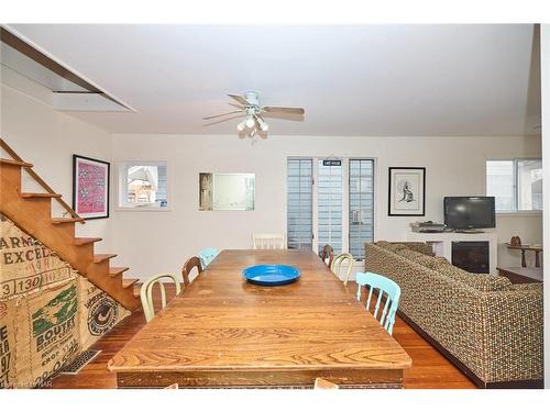 401 Maplewood Avenue, Crystal Beach, ON - Indoor Photo Showing Dining Room