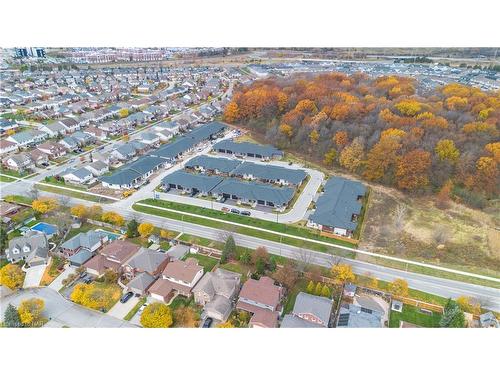 3-300 Richmond Street, Thorold, ON - Outdoor With View