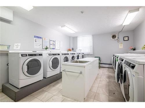 507-365 Geneva Street, St. Catharines, ON - Indoor Photo Showing Laundry Room