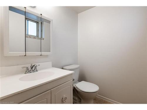 507-365 Geneva Street, St. Catharines, ON - Indoor Photo Showing Bathroom