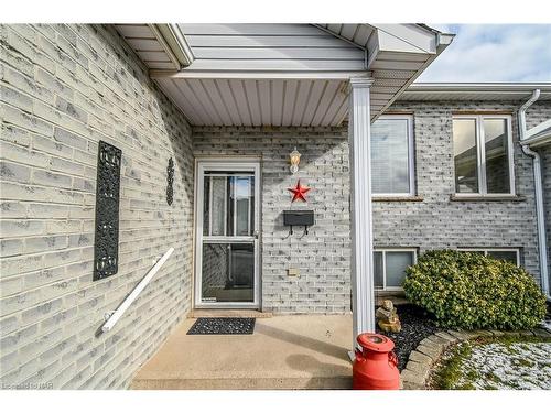 299 Autumn Crescent, Welland, ON - Outdoor With Exterior