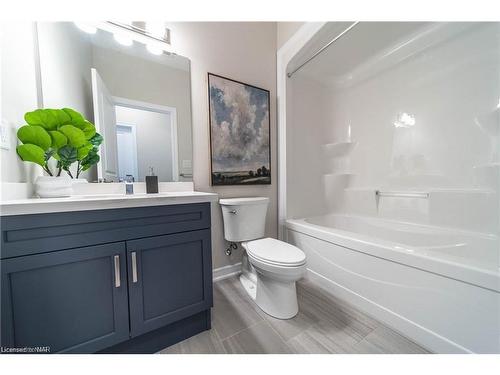 5 Alicia Crescent, Thorold, ON - Indoor Photo Showing Bathroom