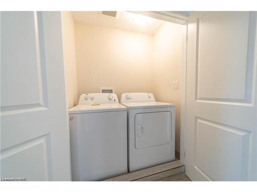 5 Alicia Crescent, Thorold, ON - Indoor Photo Showing Laundry Room