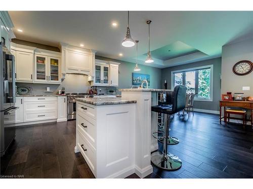 713 Clarence Street, Port Colborne, ON - Indoor Photo Showing Kitchen With Upgraded Kitchen