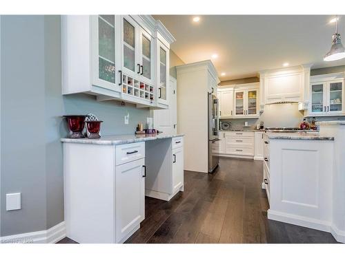 713 Clarence Street, Port Colborne, ON - Indoor Photo Showing Kitchen