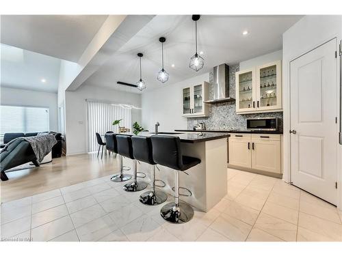 156 Schooners Lane, Thornbury, ON - Indoor Photo Showing Kitchen With Upgraded Kitchen