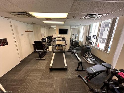 Ph2-3 Towering Heights Boulevard, St. Catharines, ON - Indoor Photo Showing Gym Room