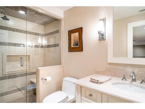 13-11 Bay Street E, Thornbury, ON - Indoor Photo Showing Bathroom