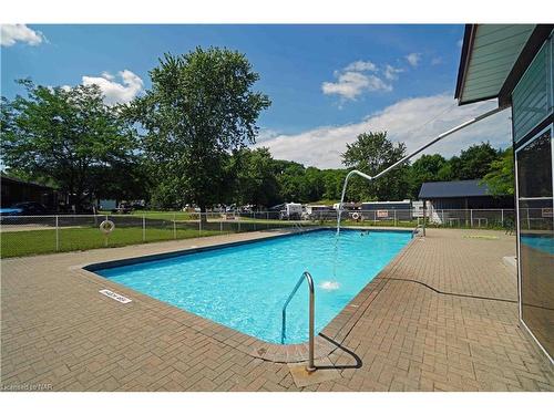 9 Main St-2211 King Street, Vineland, ON - Outdoor With In Ground Pool With Backyard