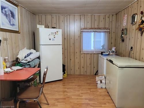 83 Nickel Street, Port Colborne, ON - Indoor Photo Showing Kitchen