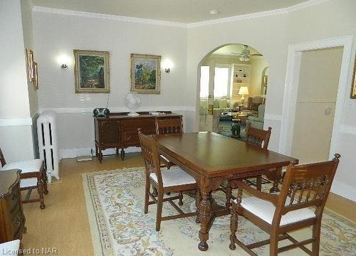 825 Garrison Road, Fort Erie, ON - Indoor Photo Showing Dining Room