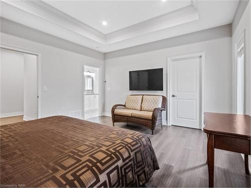 254 Lancaster Drive, Port Colborne, ON - Indoor Photo Showing Bedroom