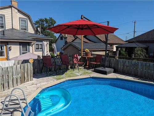 25 Cunningham Street, Thorold, ON - Outdoor With In Ground Pool With Deck Patio Veranda