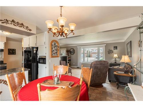 1 Armour Drive, Welland, ON - Indoor Photo Showing Dining Room