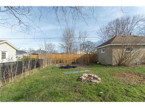 219 Central Avenue, Fort Erie, ON - Outdoor With Backyard