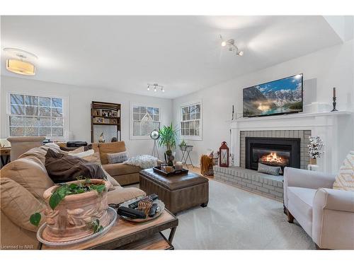290 Orchard Drive, Niagara-On-The-Lake, ON - Indoor Photo Showing Living Room With Fireplace