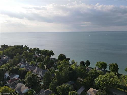 290 Orchard Drive, Niagara-On-The-Lake, ON - Outdoor With Body Of Water With View