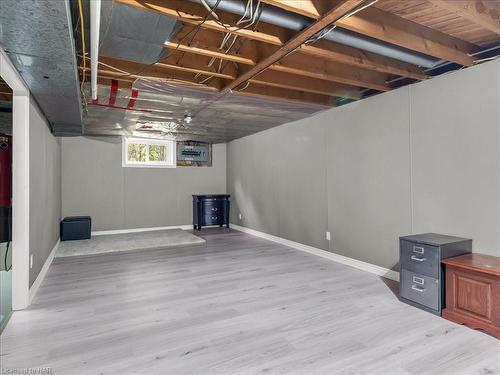 1152 Edgewood Road, Millgrove, ON - Indoor Photo Showing Basement