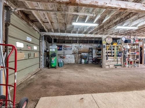 1152 Edgewood Road, Millgrove, ON - Indoor Photo Showing Garage