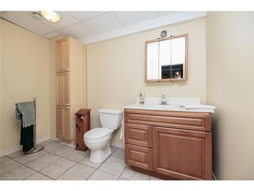 1040 Bertie Street, Fort Erie, ON - Indoor Photo Showing Bathroom