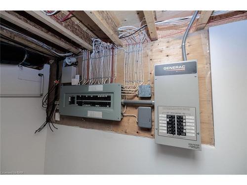 1040 Bertie Street, Fort Erie, ON - Indoor Photo Showing Basement