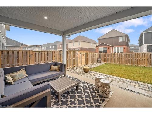 134 Lametti Drive, Fonthill, ON - Outdoor With Deck Patio Veranda With Exterior