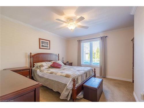 3920 Trillium Circle, Vineland, ON - Indoor Photo Showing Bedroom