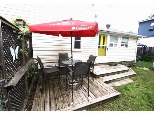 414 Maplewood Ave Avenue, Crystal Beach, ON - Outdoor With Deck Patio Veranda With Exterior