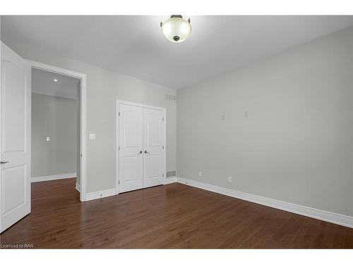 112 Watercrest Drive, Stoney Creek, ON - Indoor Photo Showing Other Room