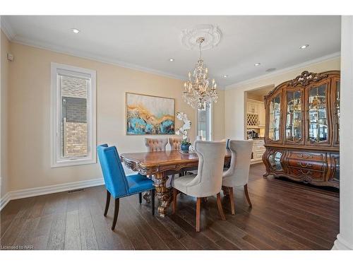 5 Angels Drive, Niagara-On-The-Lake, ON - Indoor Photo Showing Dining Room