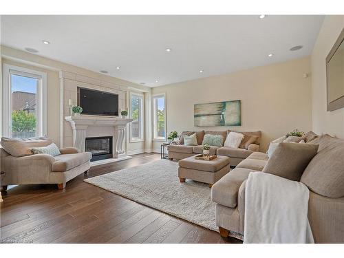 5 Angels Drive, Niagara-On-The-Lake, ON - Indoor Photo Showing Living Room With Fireplace