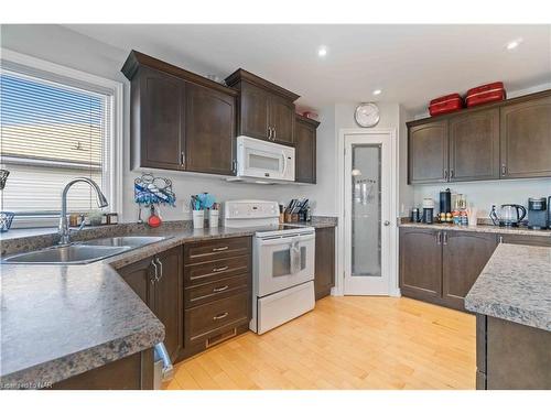 56 Saturn Road, Port Colborne, ON - Indoor Photo Showing Kitchen With Double Sink