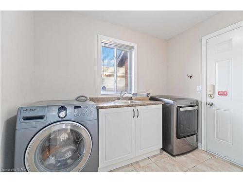 56 Saturn Road, Port Colborne, ON - Indoor Photo Showing Laundry Room