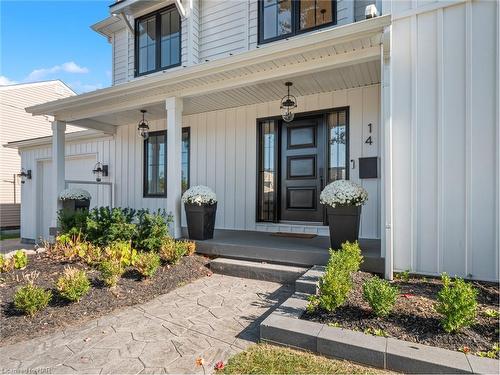 14 Pawling Street, St. Catharines, ON - Outdoor
