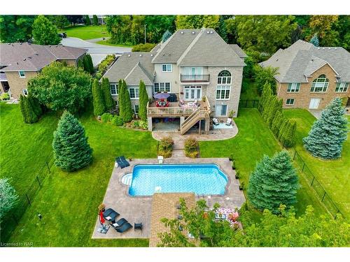 71 Tanbark Road, Niagara-On-The-Lake, ON - Outdoor With In Ground Pool