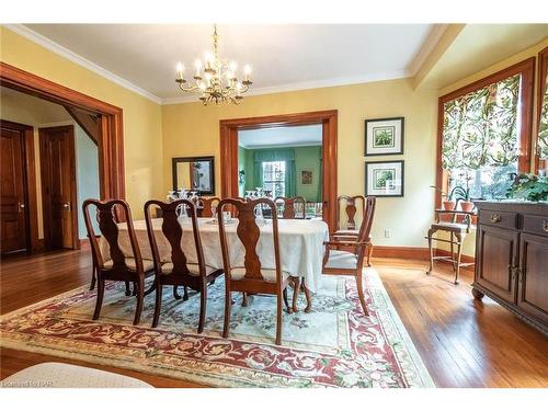 14902 Niagara River Parkway, Niagara-On-The-Lake, ON - Indoor Photo Showing Dining Room