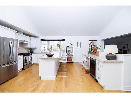 429 Stonemill Road, Ridgeway, ON - Indoor Photo Showing Kitchen