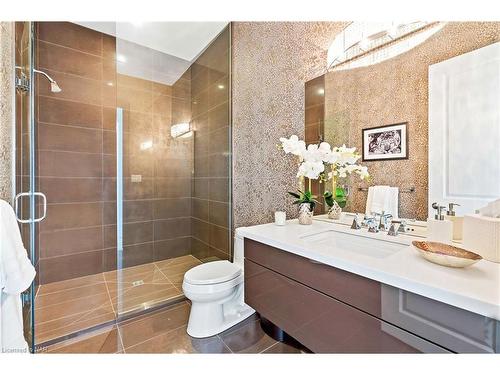 747 Green Street, Niagara-On-The-Lake, ON - Indoor Photo Showing Bathroom