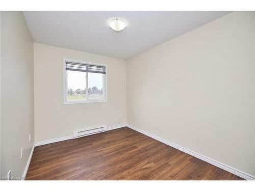 31-65 Dorchester Boulevard, St. Catharines, ON - Indoor Photo Showing Other Room