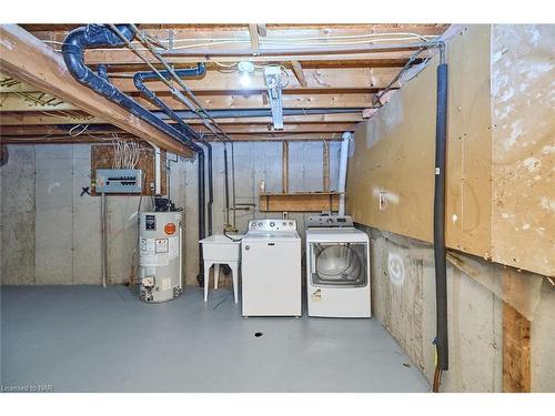 31-65 Dorchester Boulevard, St. Catharines, ON - Indoor Photo Showing Laundry Room