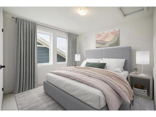 70 Beachwalk Crescent, Crystal Beach, ON - Indoor Photo Showing Bedroom
