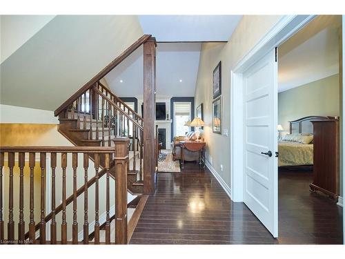 10 Tulip Tree Road, Niagara-On-The-Lake, ON - Indoor Photo Showing Other Room