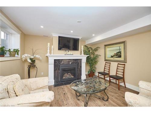 10 Tulip Tree Road, Niagara-On-The-Lake, ON - Indoor Photo Showing Living Room With Fireplace