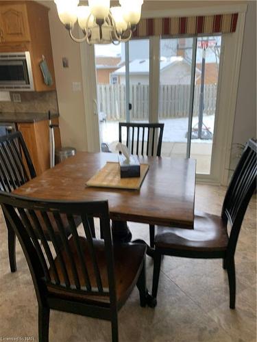31 Myrtle Avenue, St. Catharines, ON - Indoor Photo Showing Dining Room
