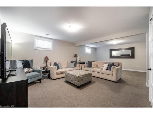 18 Secord Street, Thorold, ON - Indoor Photo Showing Basement