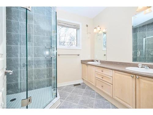 3288 Riselay Avenue, Ridgeway, ON - Indoor Photo Showing Bathroom