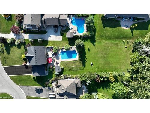 3314 Lakecrest Court, Ridgeway, ON - Outdoor With In Ground Pool With View